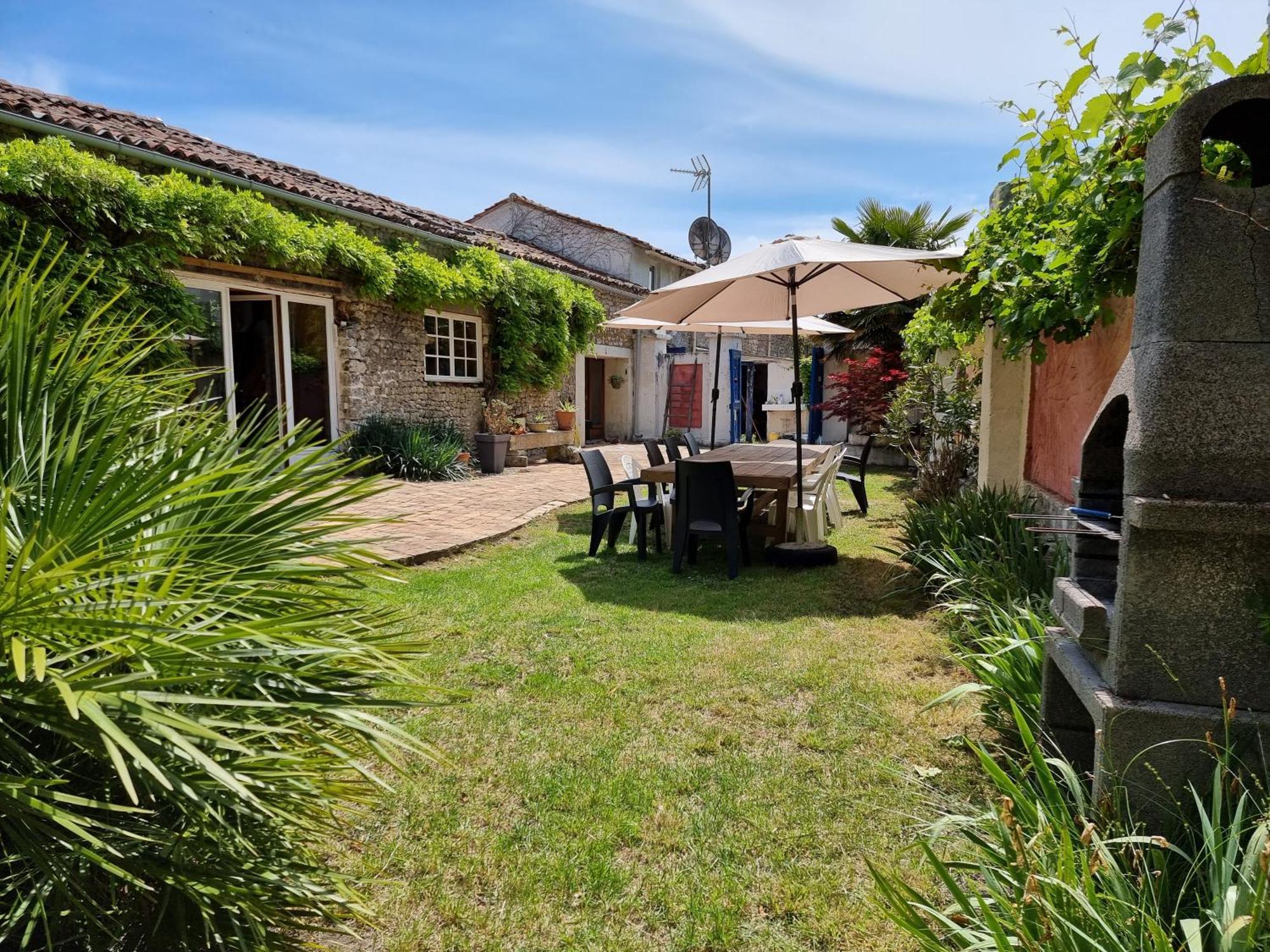 Domaine De Rochebonne Villa Saint-Just-Luzac Ngoại thất bức ảnh